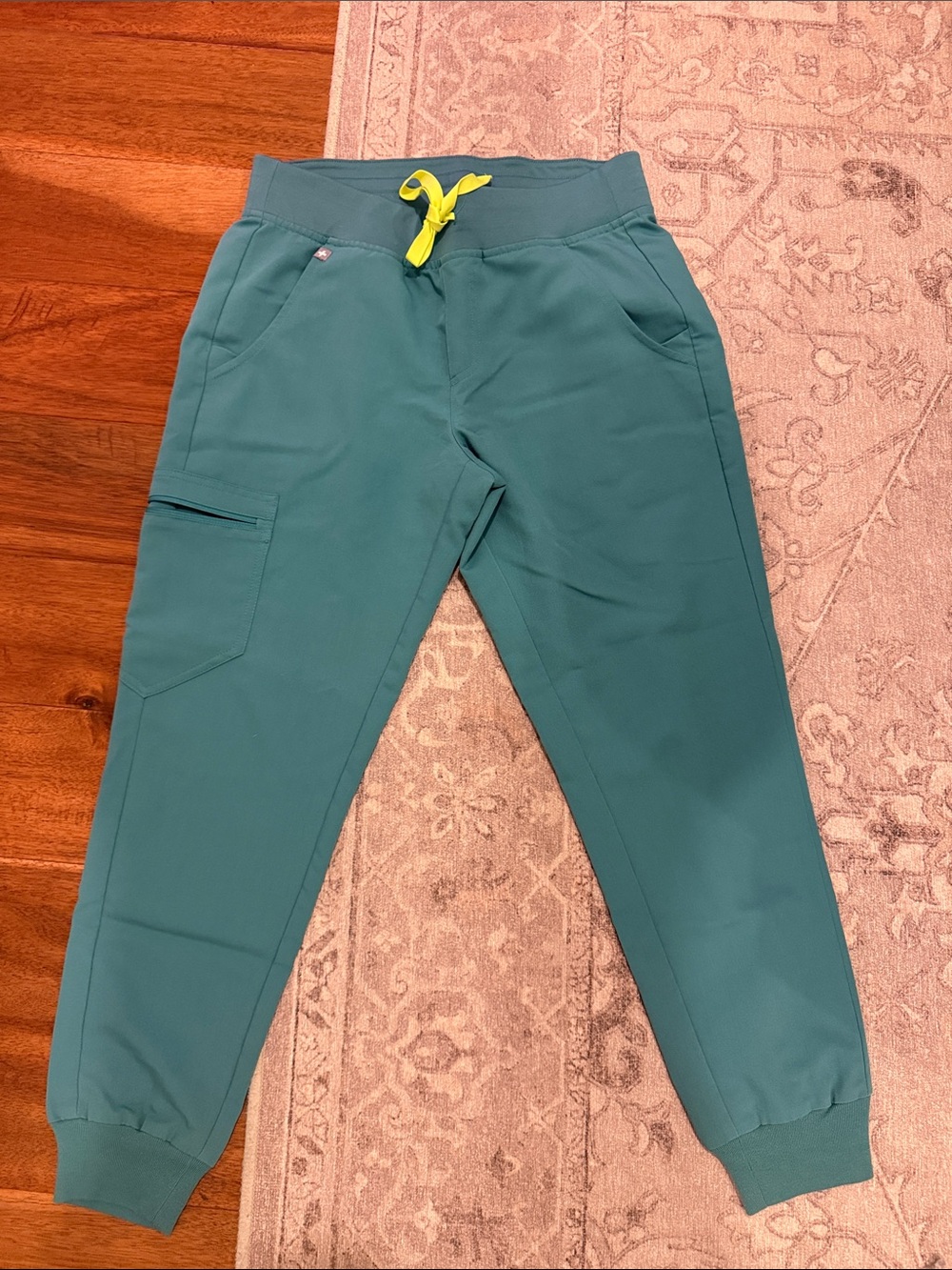 Figs Zamora Jogger Pants in Cactus Green